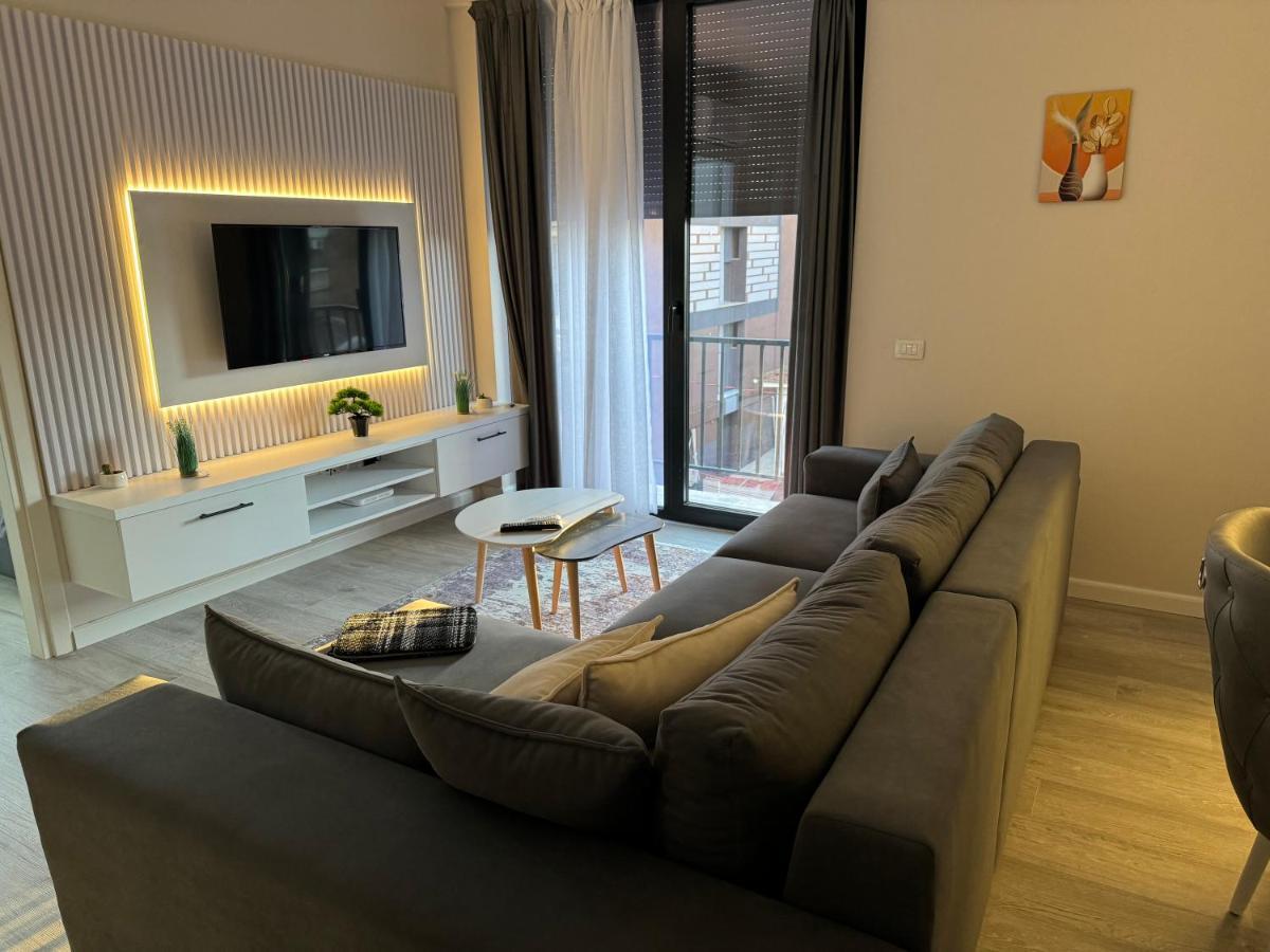 Sc Tirana Centre Apartment Ngoại thất bức ảnh