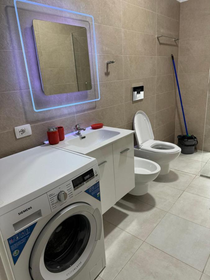 Sc Tirana Centre Apartment Ngoại thất bức ảnh