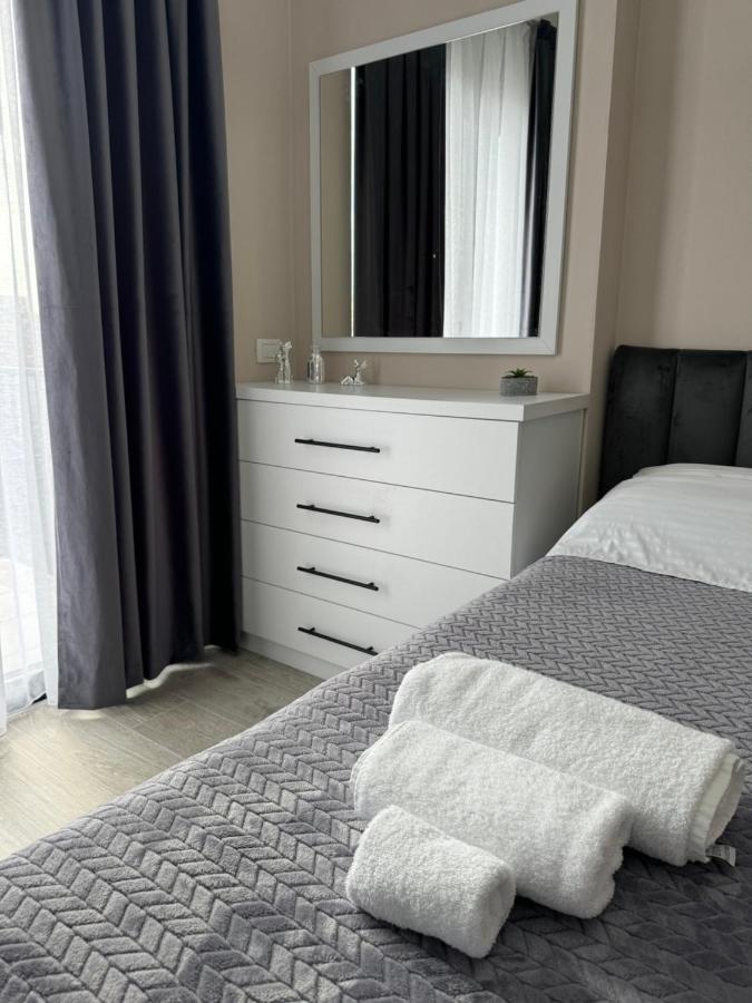 Sc Tirana Centre Apartment Ngoại thất bức ảnh